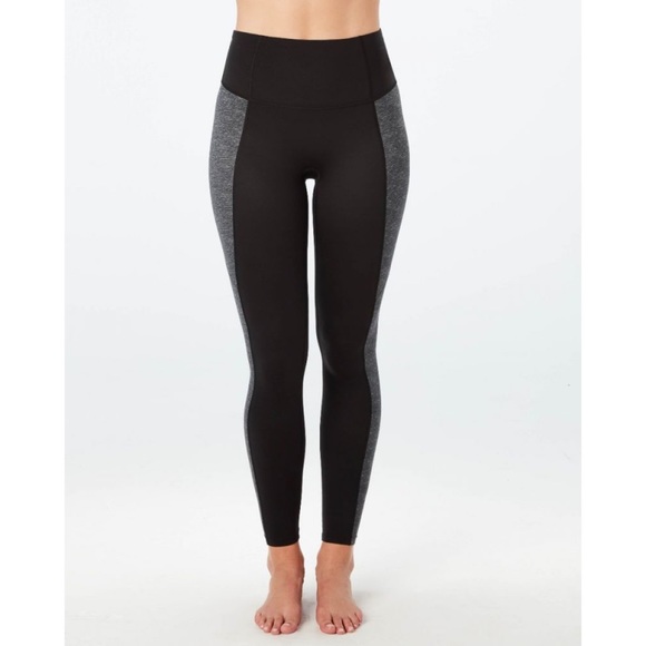 Spanx Booty Boost Active Colorblocked Leggings - Picture 2 of 8
